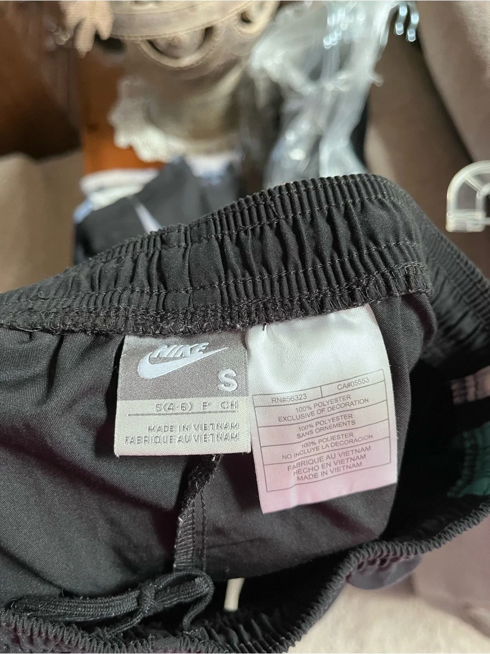 Nike Y2K Women's Black & Teal Athletic Shorts small